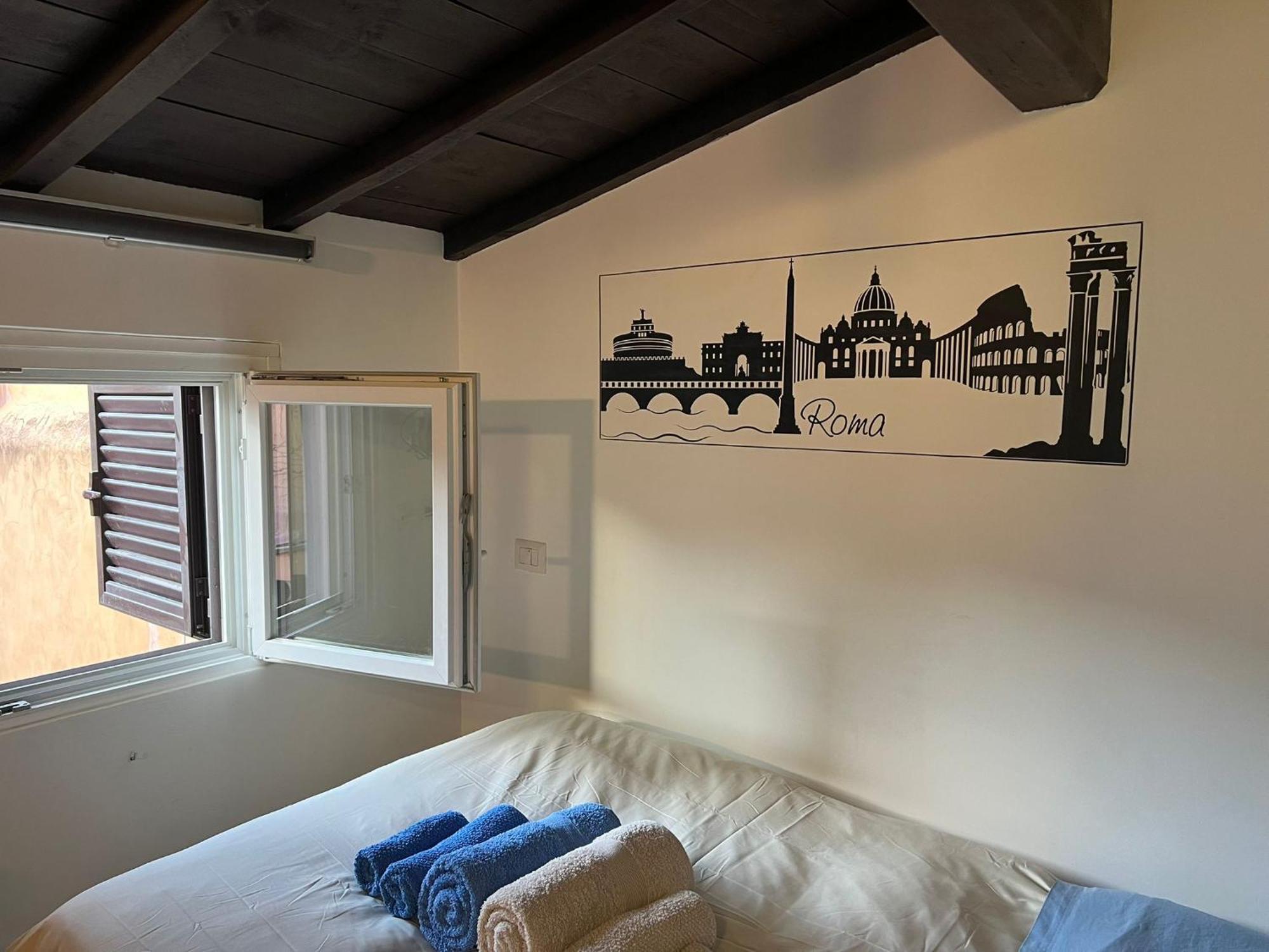 Monolocale Trastevere Locato Per Finalita Turistiche Rzym Zewnętrze zdjęcie